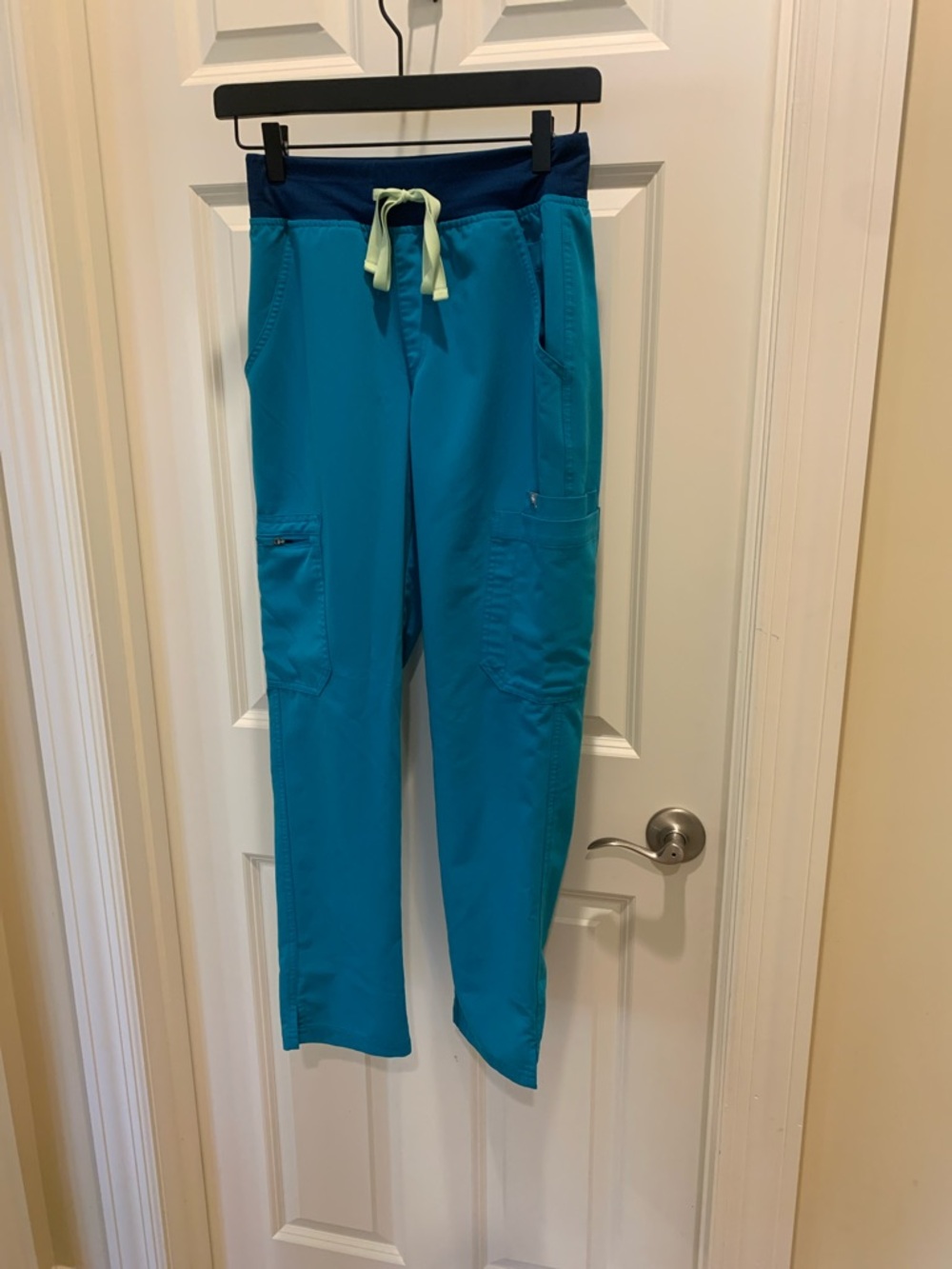 FIGS Teal Yola straight leg scrub pants XS